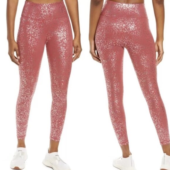 Betty Sweaty leggings size XL red foil paper print terrazzo goddess - Picture 1 of 8